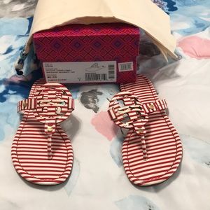 Pretty. Sandals. Perfect conditions 🥰🥰